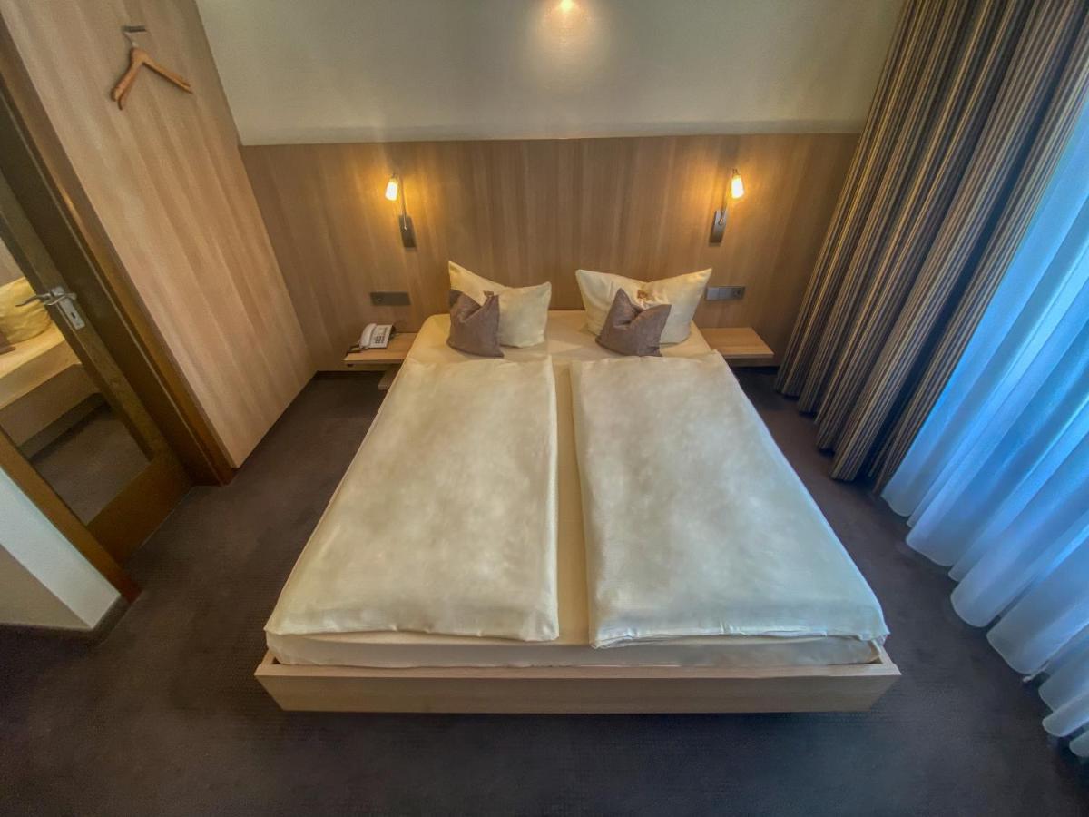 City Partner Hotel Berliner Hof Карлсруе Екстериор снимка